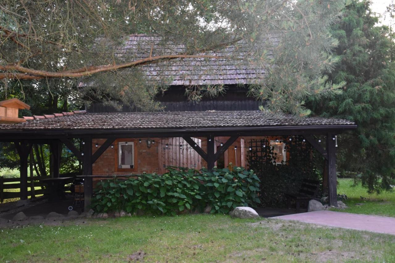 Вилла Gosciniec Pod Debem Trzciel Экстерьер фото